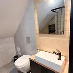Benjamin Apartmán *